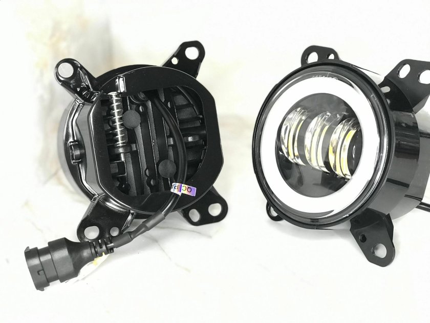 Противотуманки Даф 105