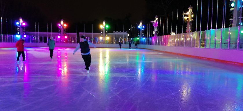 Каток парк горького