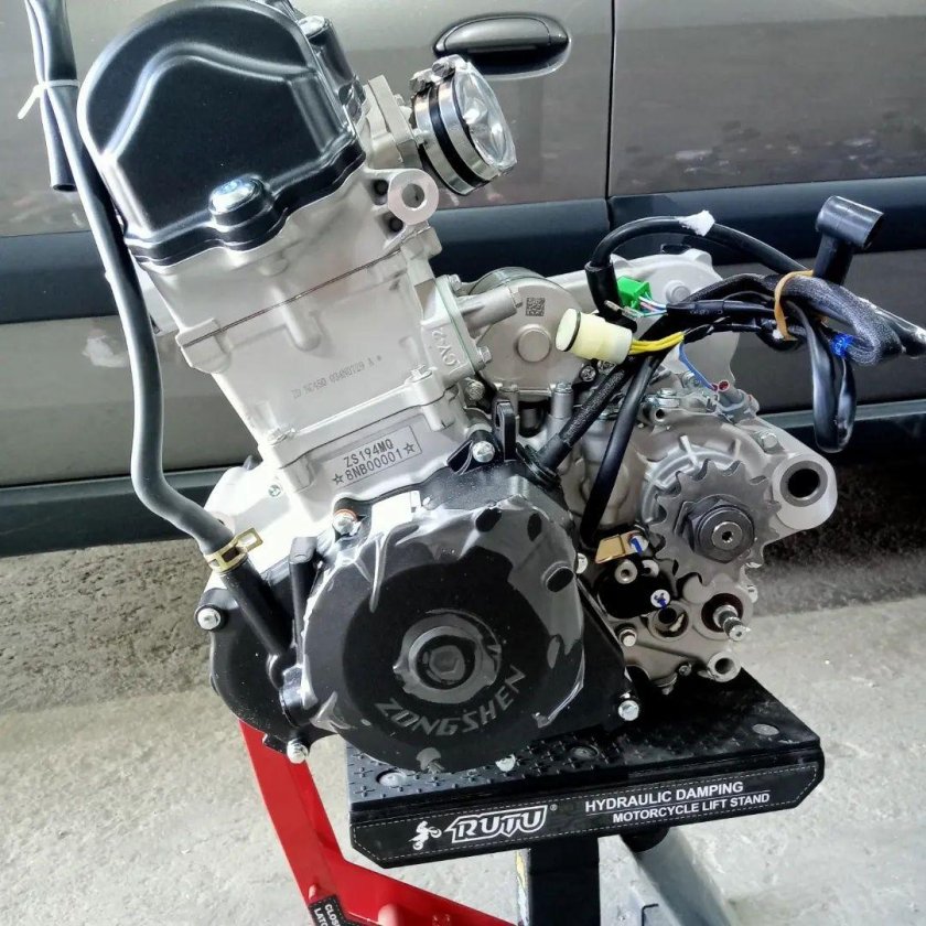 194 FMM двигатель