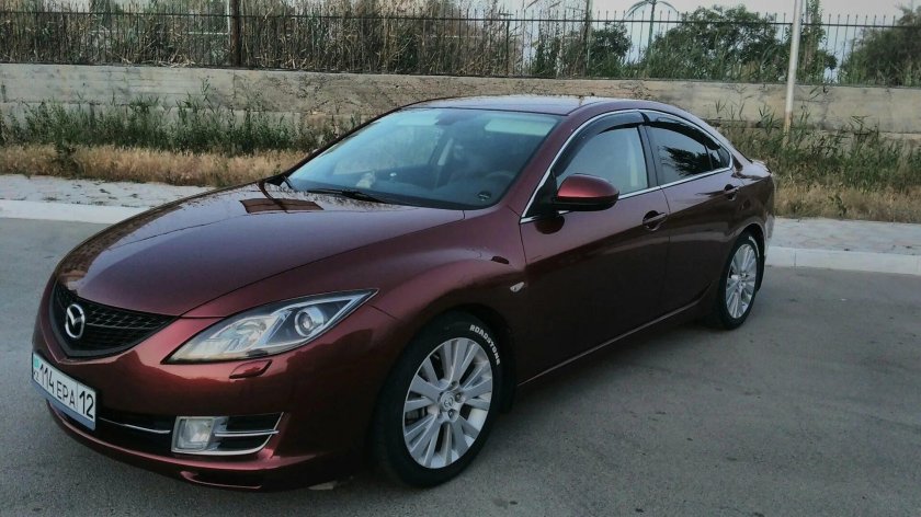 Мазда 6 2008 Вишневая