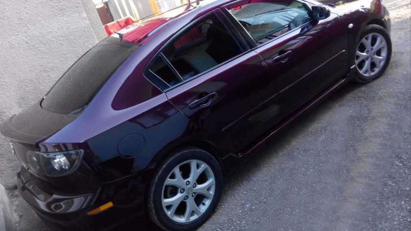 Мазда 3 2008 Вишневая
