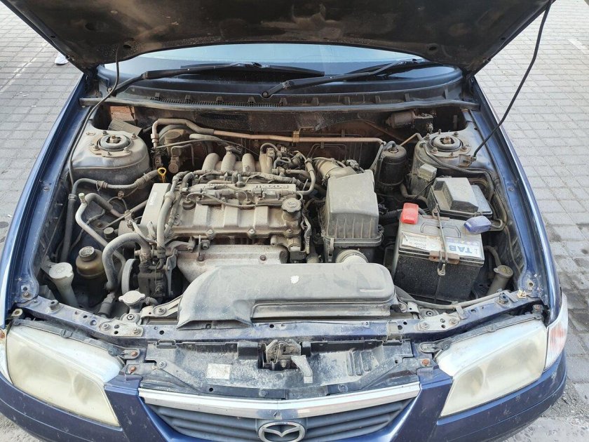 Мазда капелла 2001