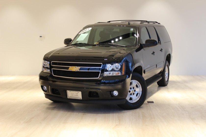 Chevrolet Suburban 2013