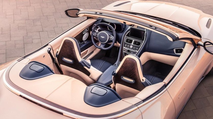 Астон Мартин db11 салон