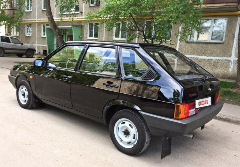 Лада Спутник 2109