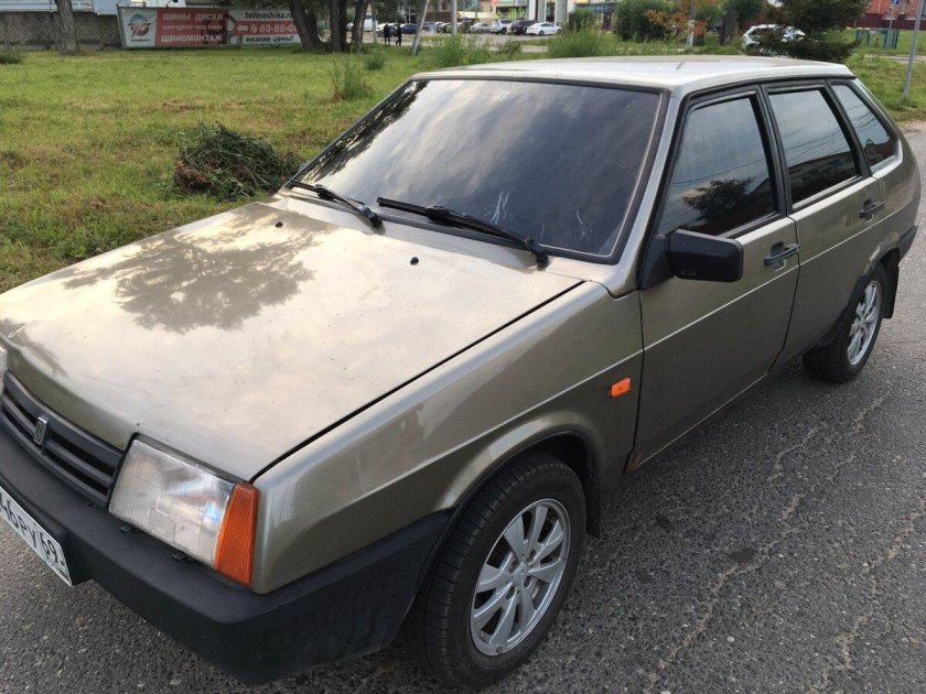 ВАЗ 2109 цвет Папирус