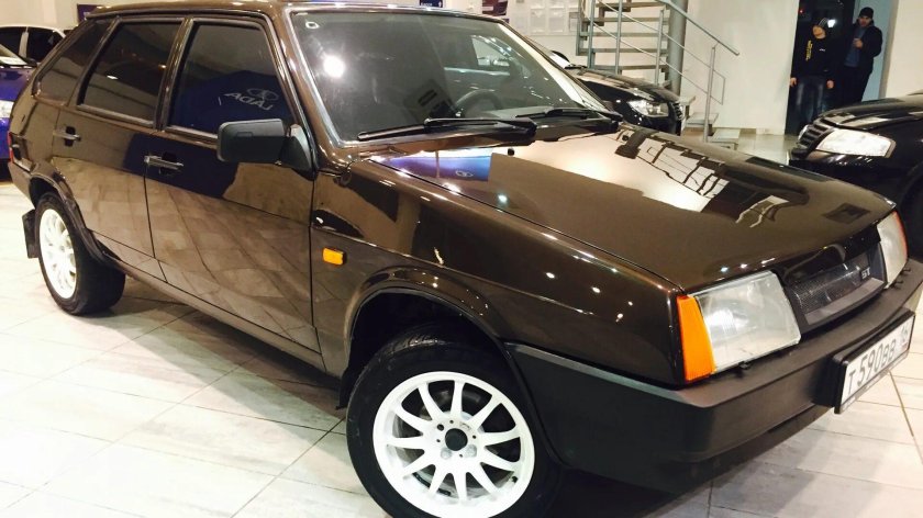 ВАЗ 2109 темно-коричневый металлик