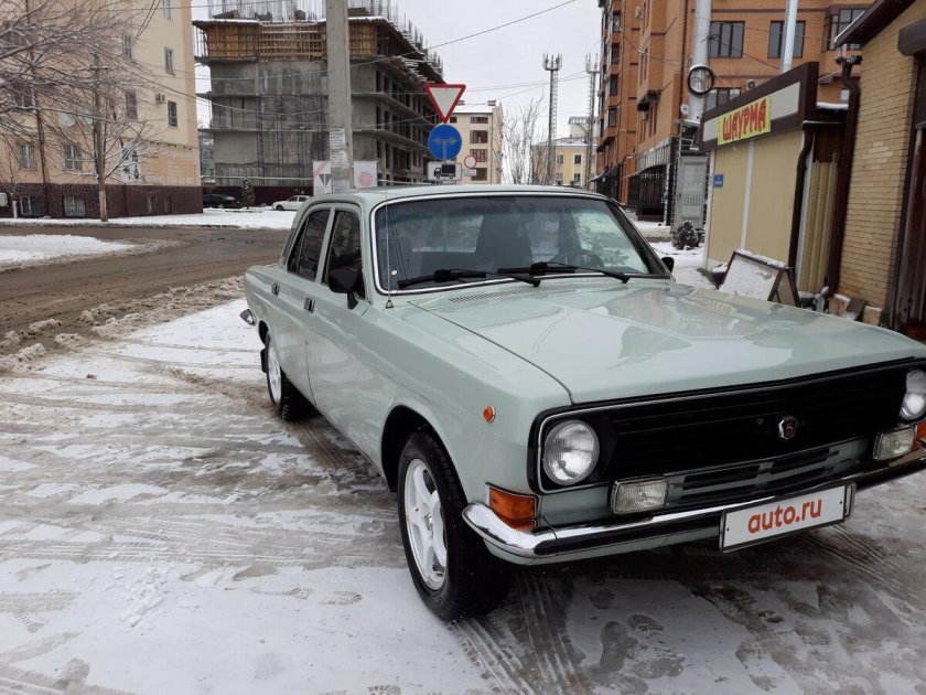 ГАЗ 2410 голубая