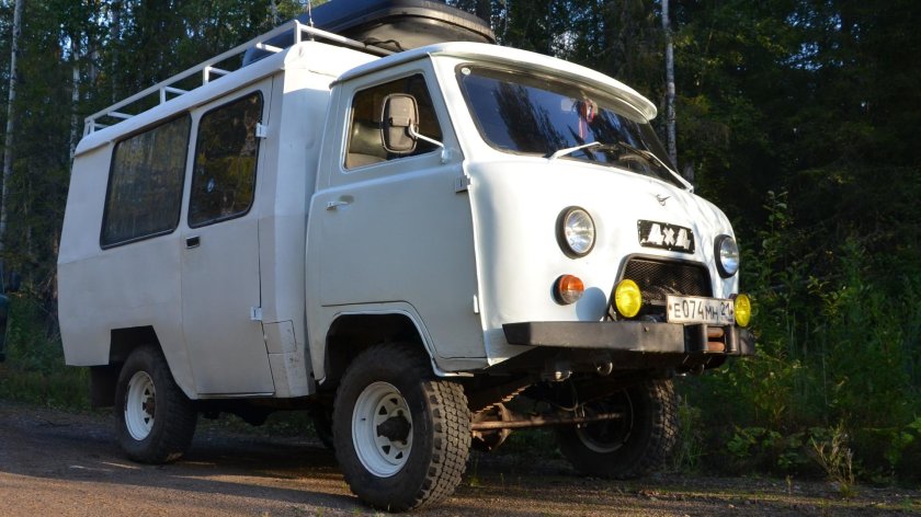 УАЗ 3303 автодом