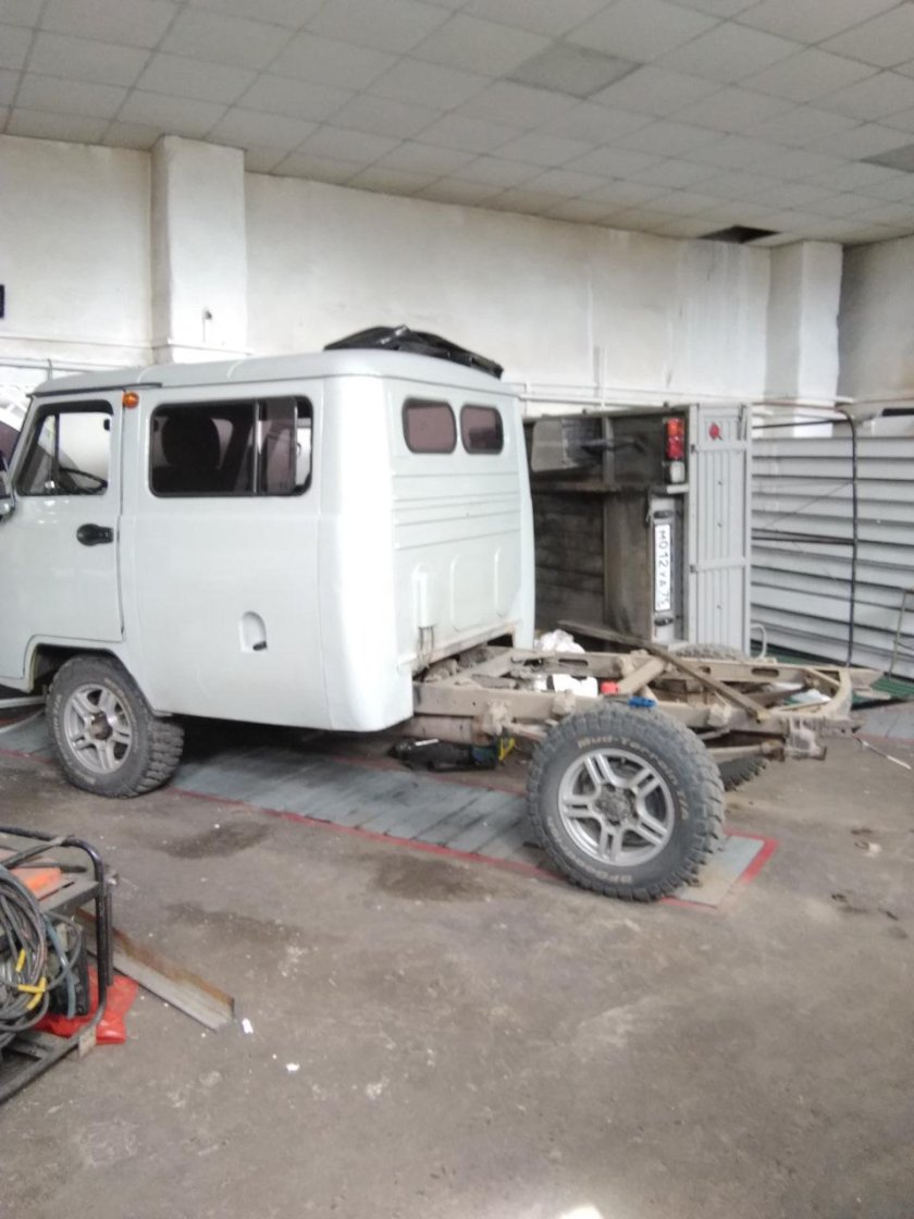 Фаркоп на УАЗ фермер 39094