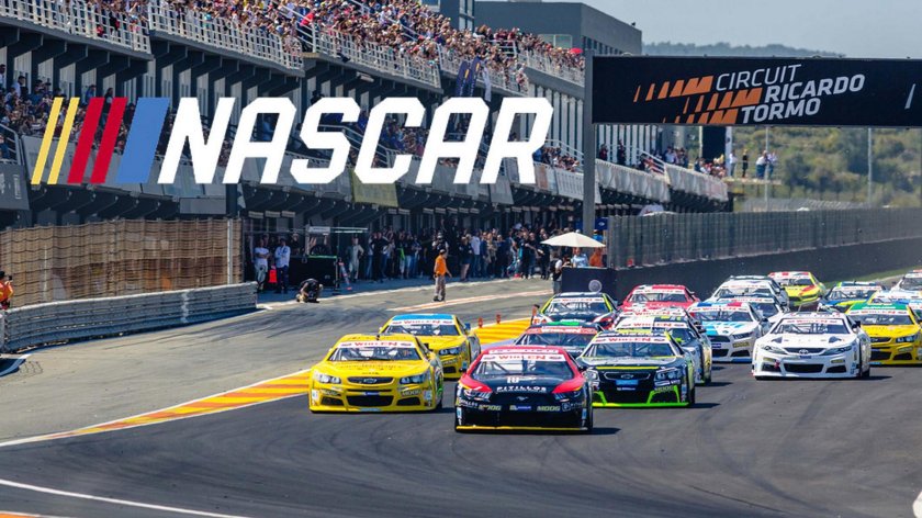 Автоспорт наскар