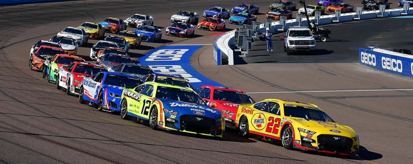 Дайтона трасса наскар