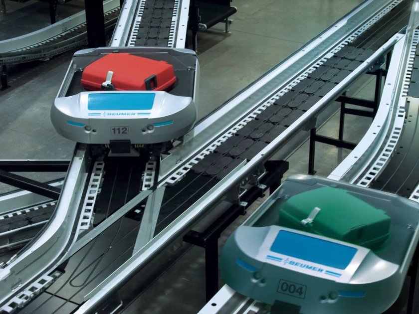 Конвейер багажный Шереметьево