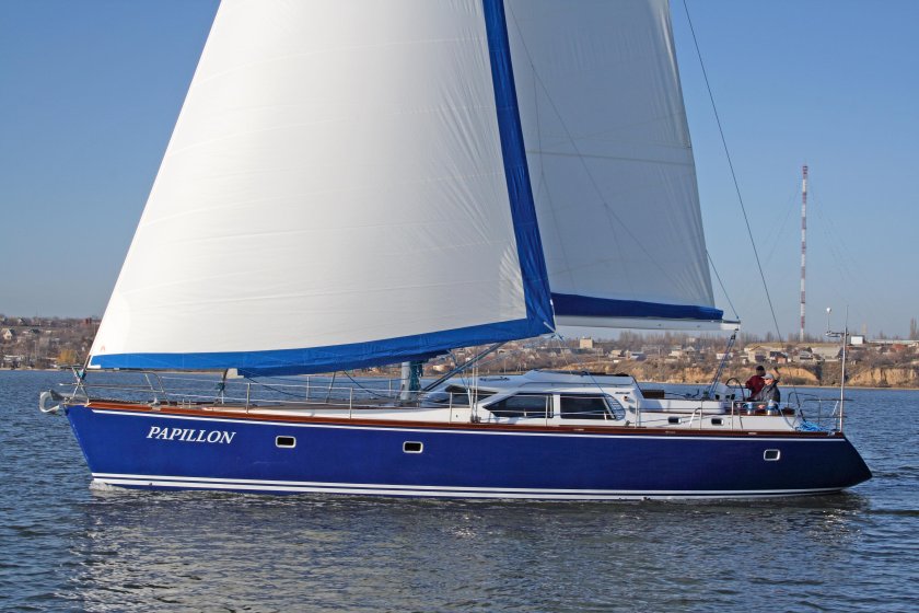 Парусно-моторная яхта Николаев.