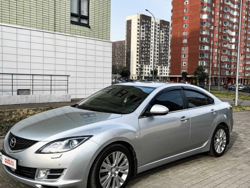 Мазда 6 серебристая