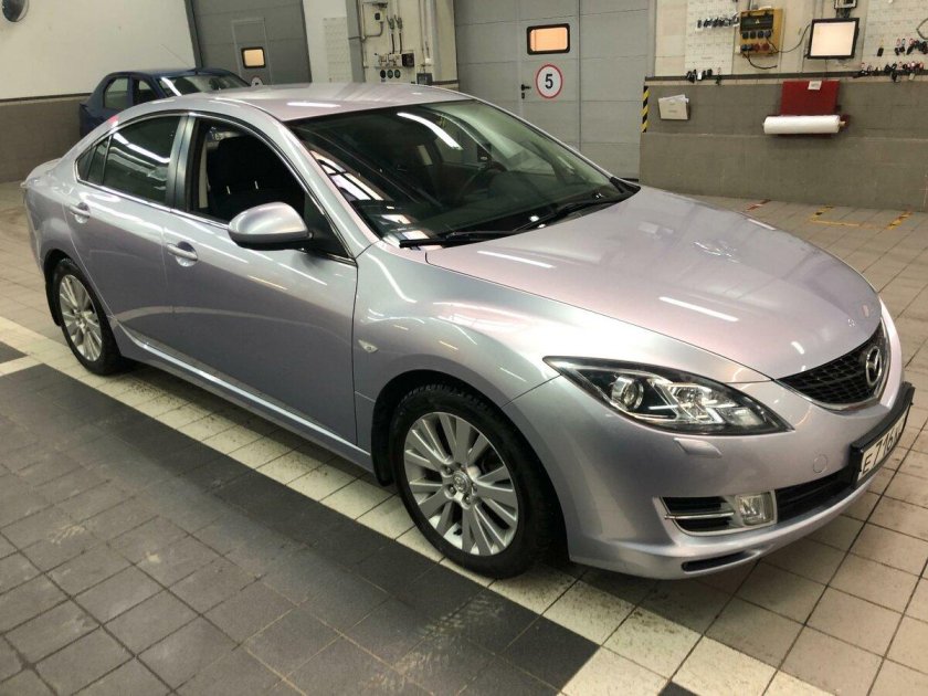 Мазда 6 GH серебристая