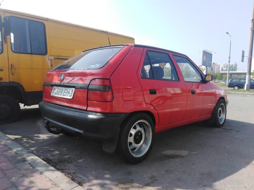 Шкода Фелиция на 15 дисках