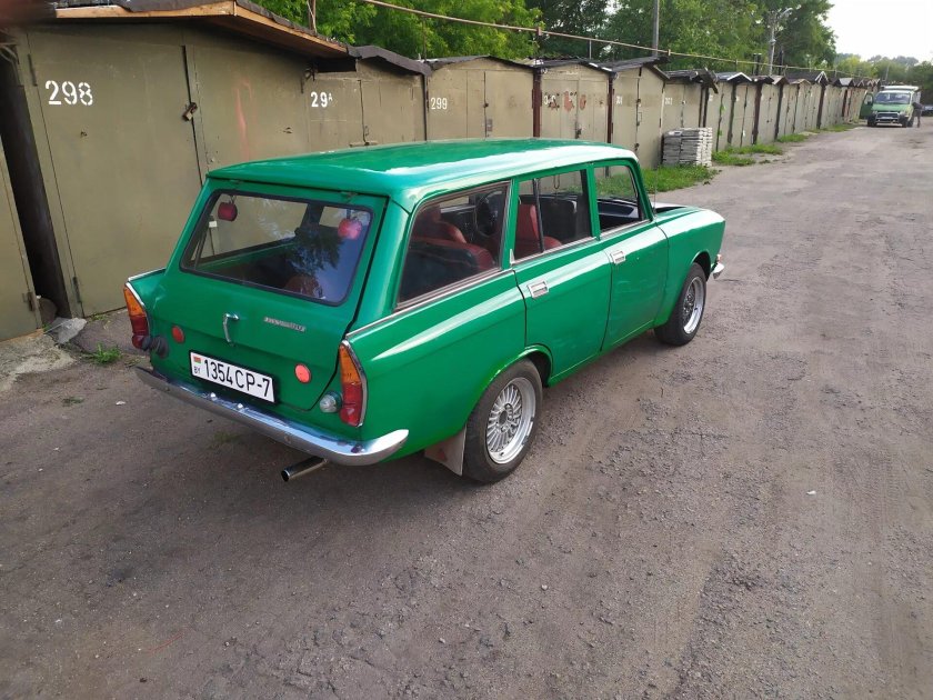 Москвич 2137 Люкс