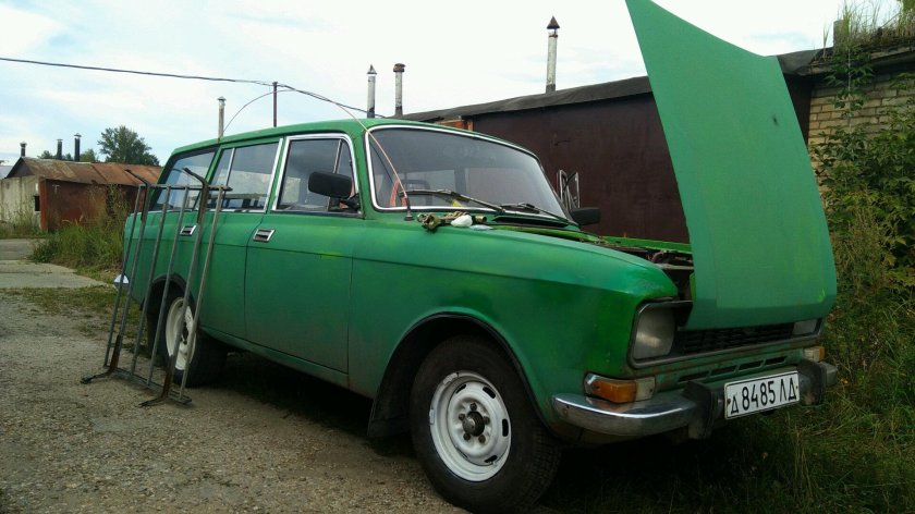 Москвич 2137 зеленый