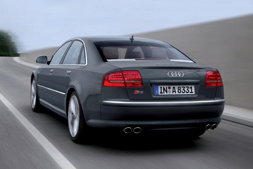 Audi s8 2008