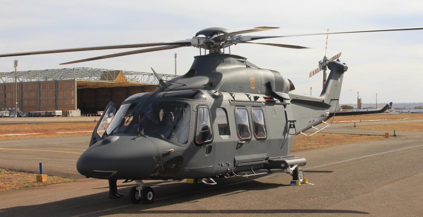 Вертолет AGUSTAWESTLAND aw139