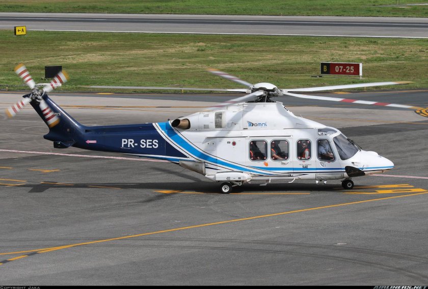 Вертолет AGUSTAWESTLAND aw139