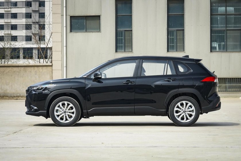 Toyota Frontlander 2023