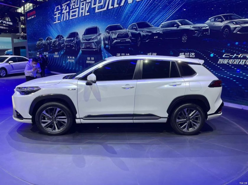 Toyota Frontlander 2023