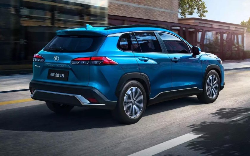 Toyota Frontlander 2023