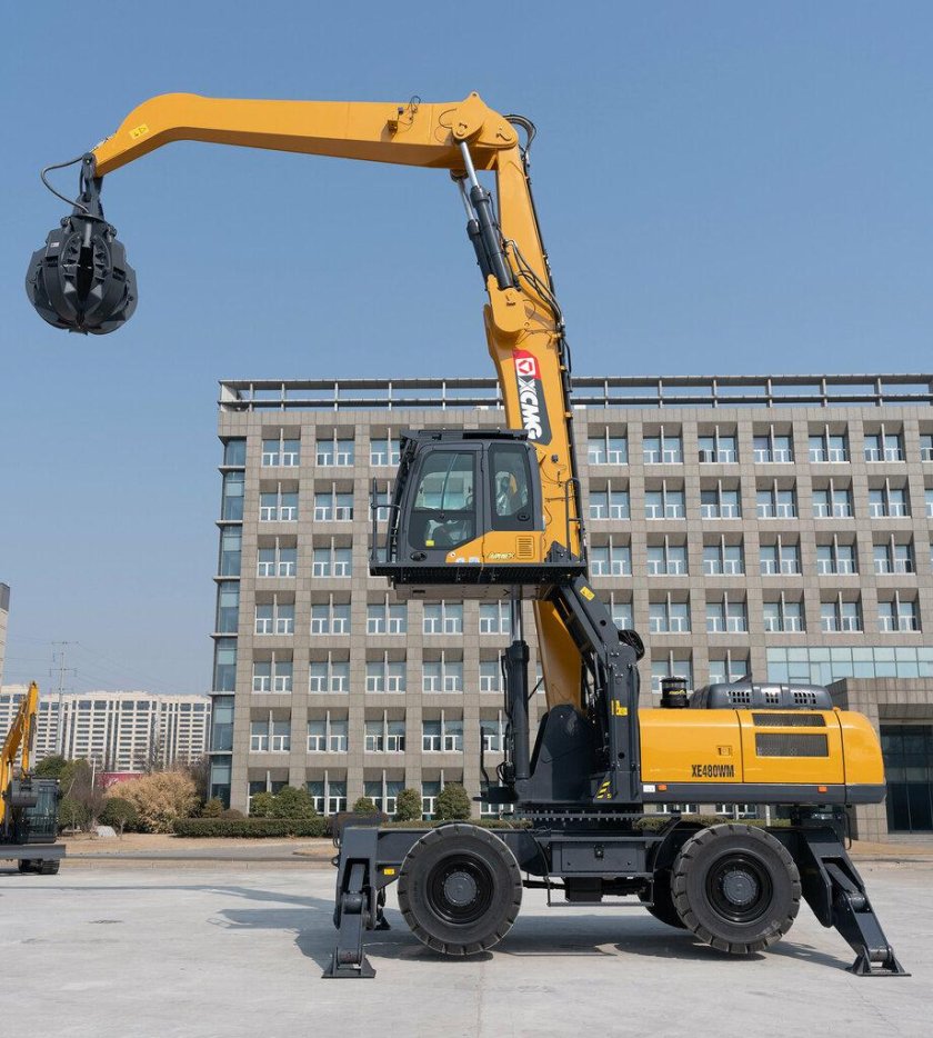 Экскаватор колесный