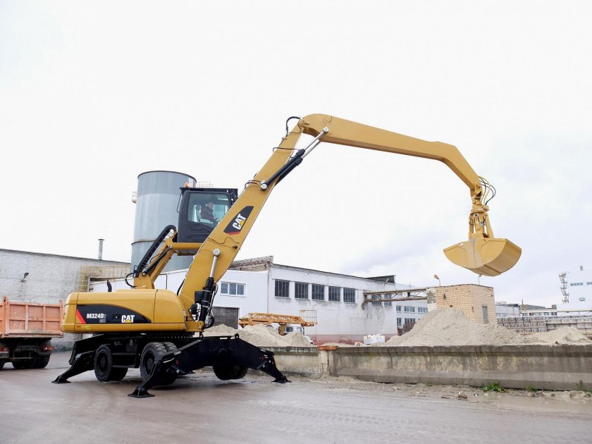 Caterpillar m317d2