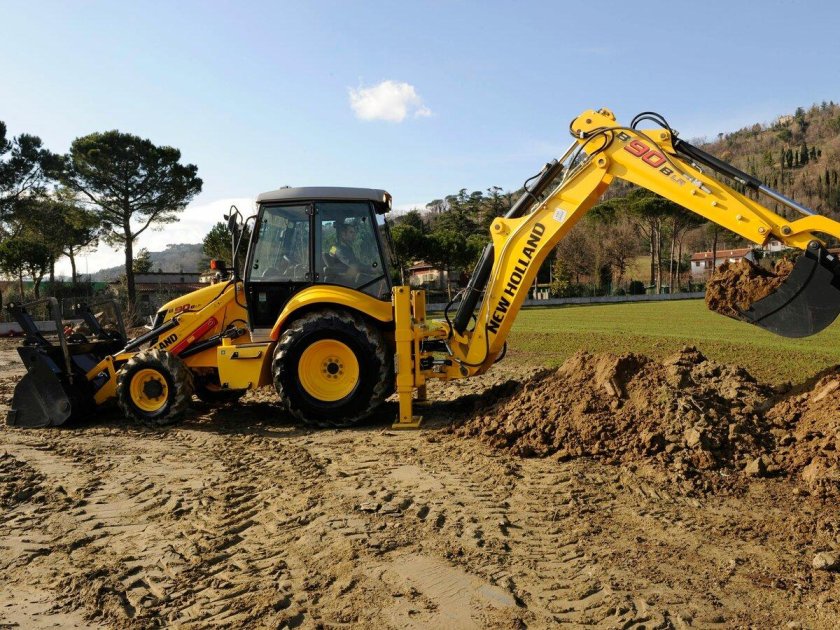 Экскаватор-погрузчик Нью Холланд b90b