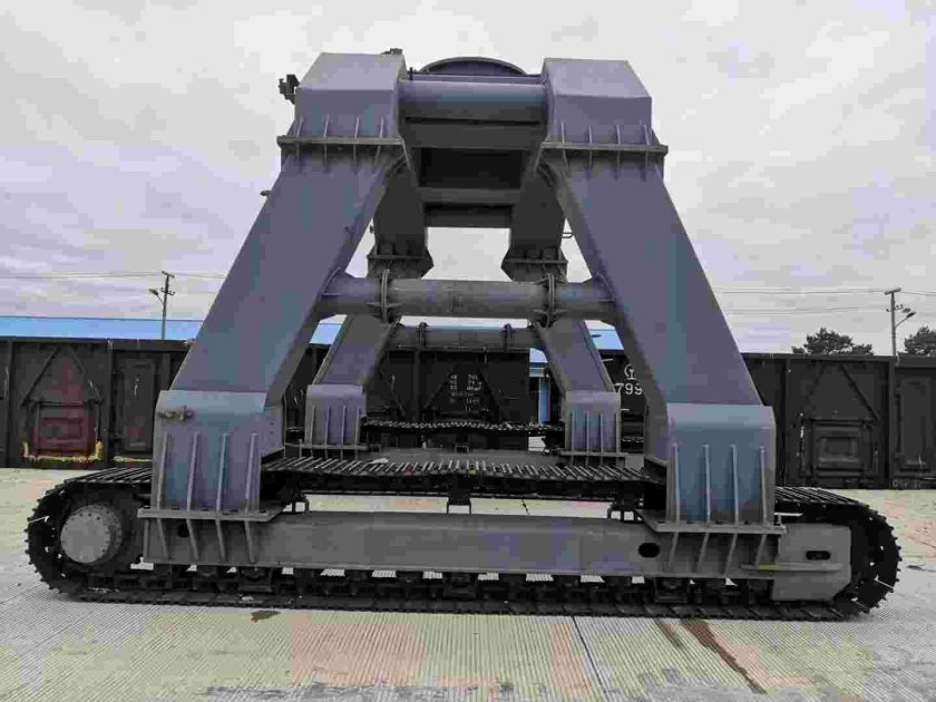 Портальный экскаватор