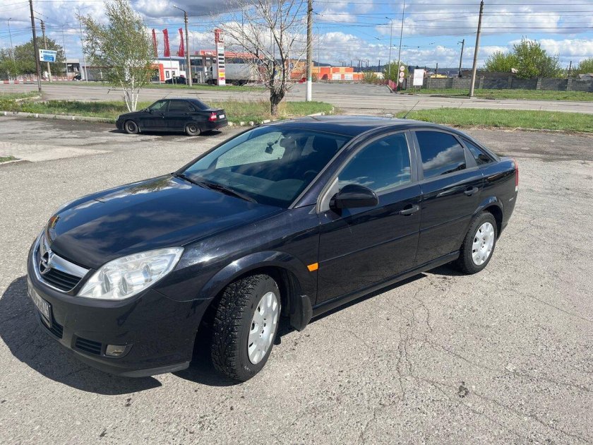 Опель вектра с 1.8 2007