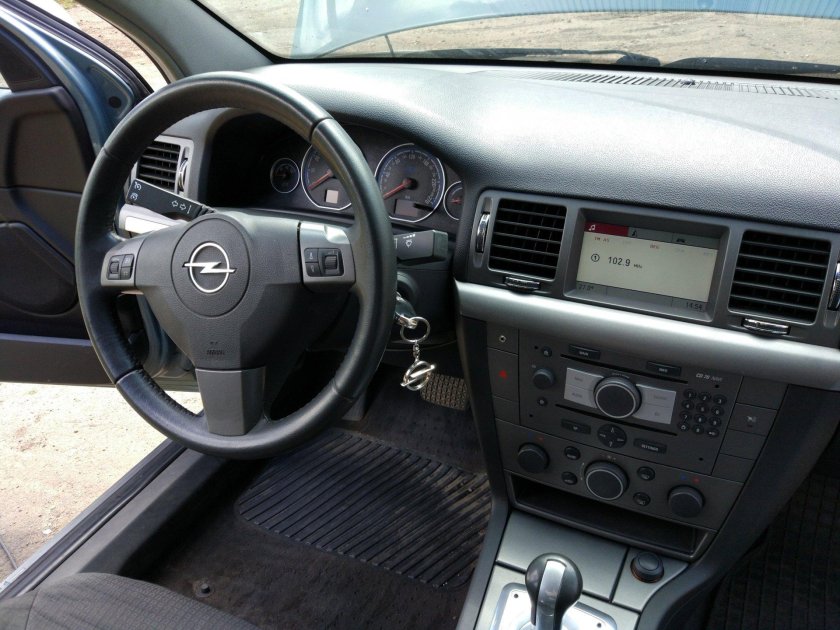 Opel Vectra c 2007 салон