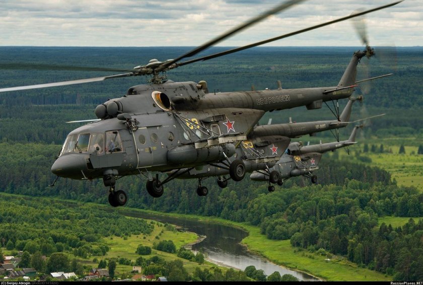 Ми-8 вертолёт военный