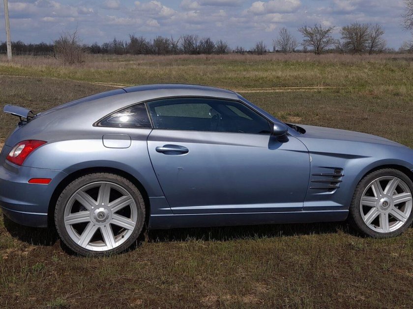 Chrysler crossfire srt 6