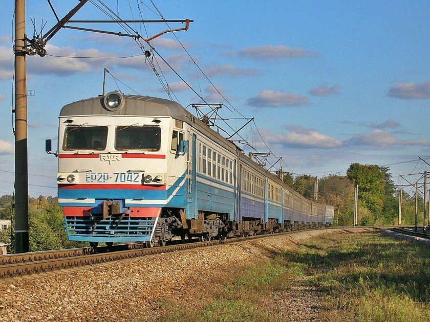 Эр2 электропоезд