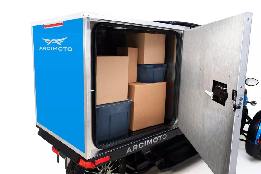 Трицикл Arcimoto SRK