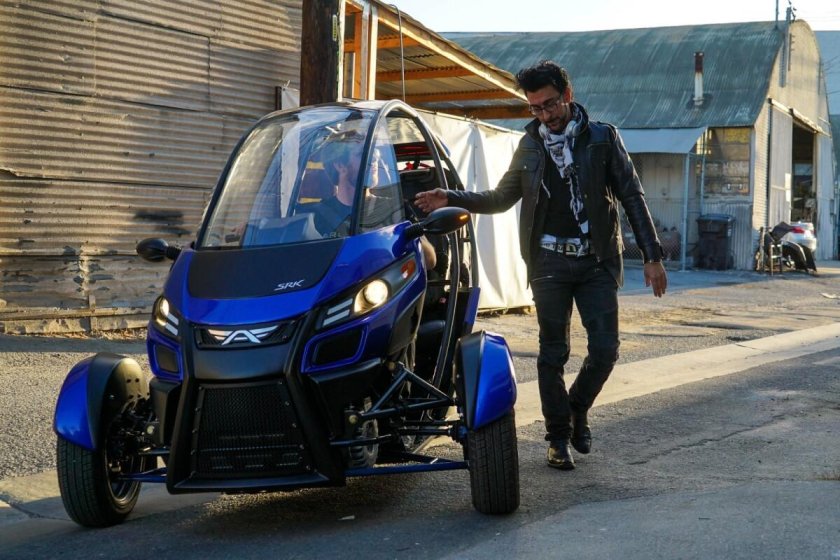 Трицикл Arcimoto SRK
