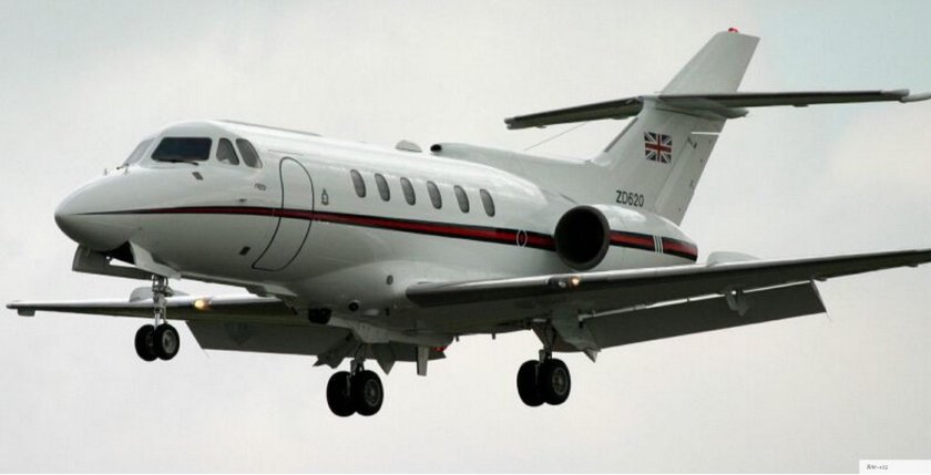 Самолет Елизаветы 2