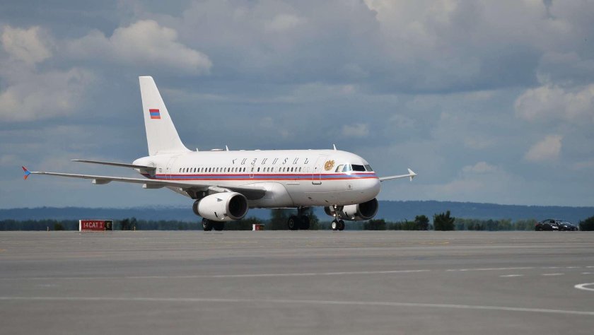 Борт 1 Армении