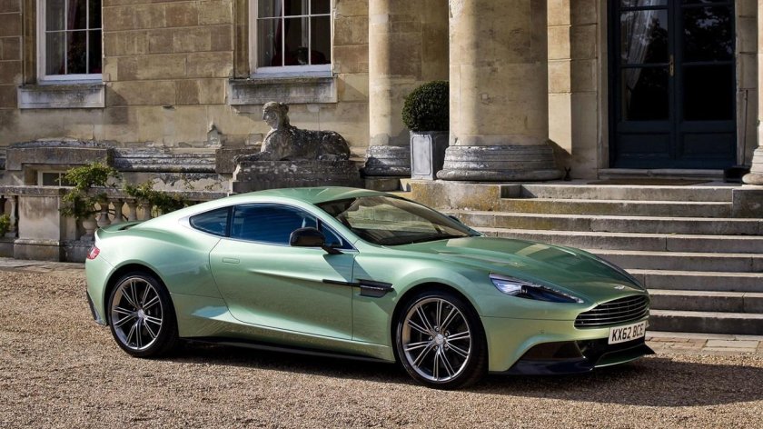 Aston Martin Vanquish 2014