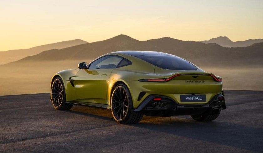 Aston martin vantage 2018