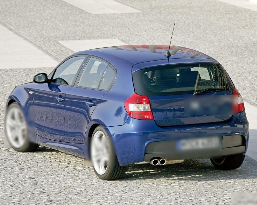 BMW 130i e87