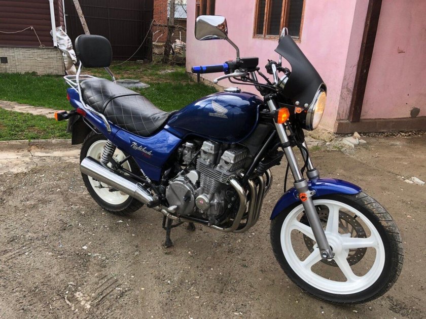 Honda cb 750 nighthawk