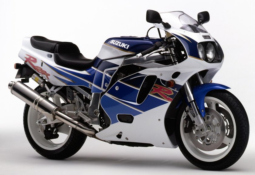 Сузуки GSX 750