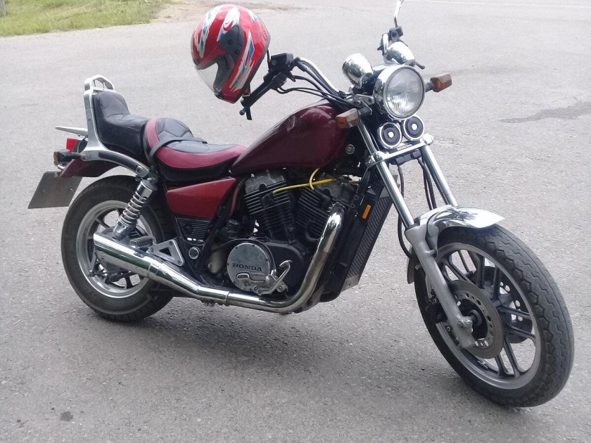 Мотоцикл Honda NV