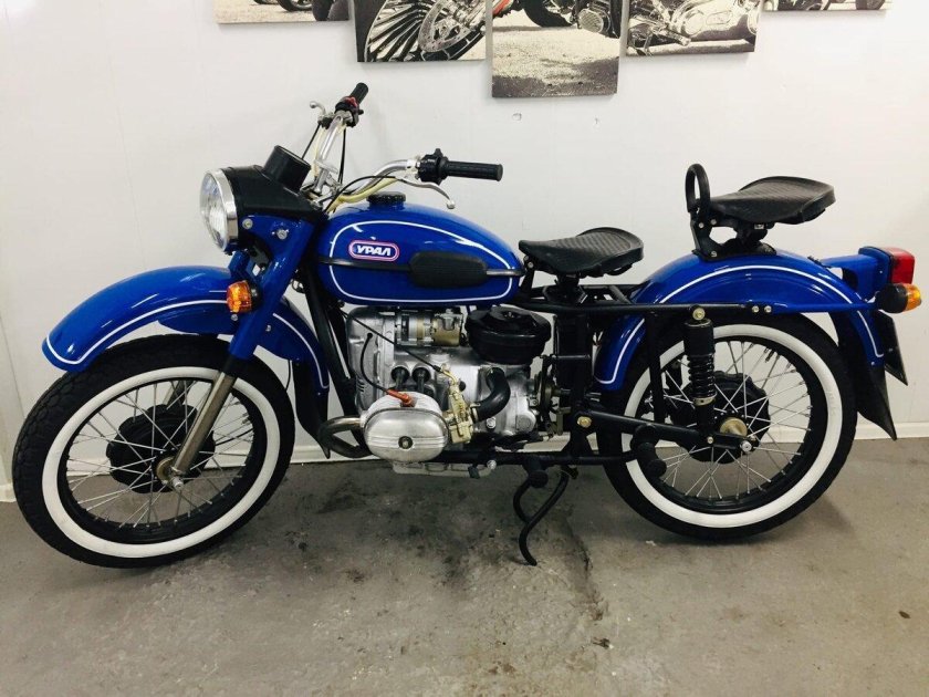 Мотоцикл Урал 1992