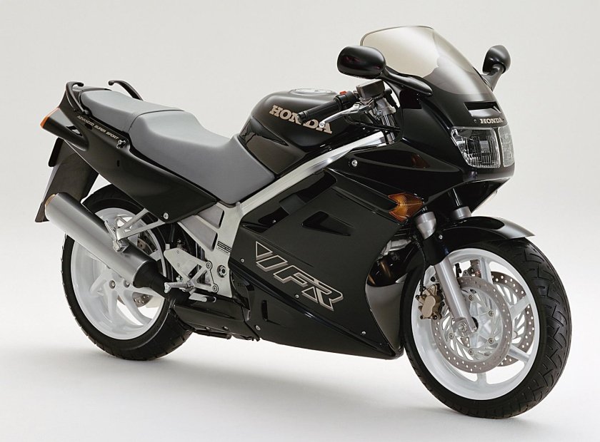 Мотоцикл Honda VFR 750